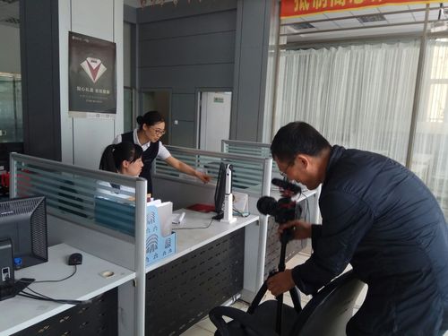 保護(hù)電子設(shè)備防止靜電危害防靜電手腕帶報(bào)警器推薦