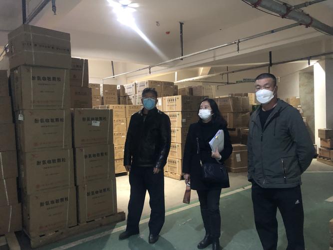 M膠帶切割機(jī)助包裝行業(yè)提升工作精度與效果